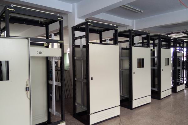 高坪控制箱-控制箱的合理布置方法